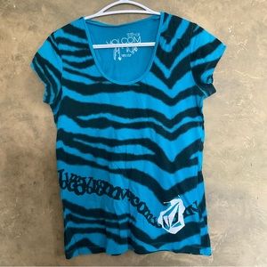 Vintage Y2K Volcom | Zebra Print Scoop Neck Baby Tee | XS (Fits S/M)